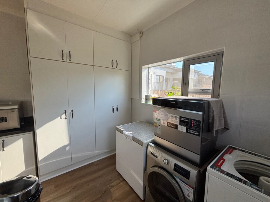 3 Bedroom Property for Sale in Blue Horizon Bay Eastern Cape